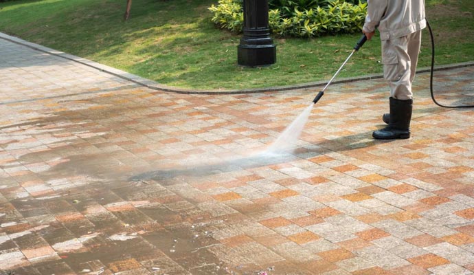 Benefits of Pressure Washing Your Home