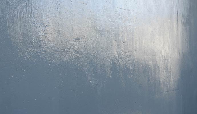 Strong gloss painted wall