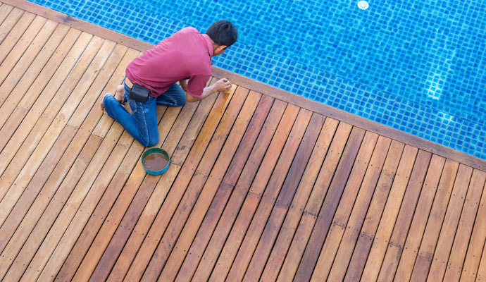 epoxy covering on pool deck